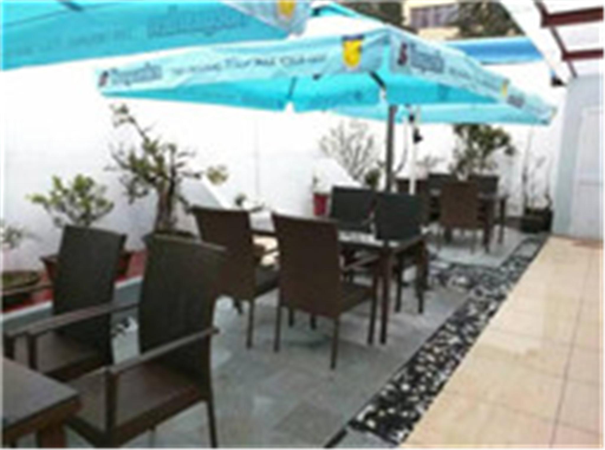 Royal Garden Hotel Guangzhou Exterior photo