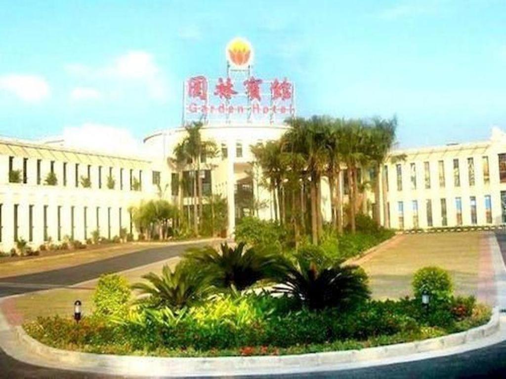 Royal Garden Hotel Guangzhou Exterior photo